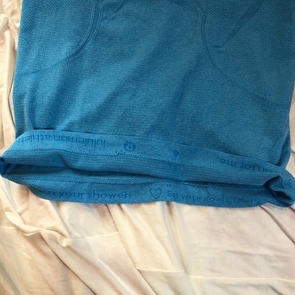 lulu lemon racer back work out tank top - Picture 4 of 4